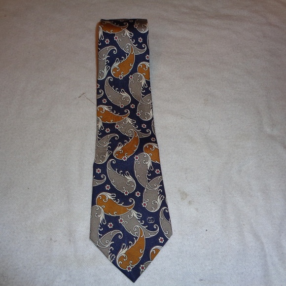 Gucci | Accessories | Vintage Gucci Silk Tie | Poshmark